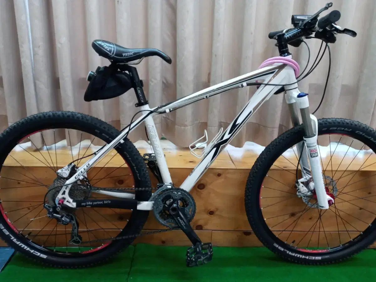 첼로 XC10 디스크 MTB 급처